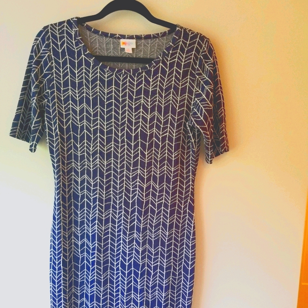 LuLaRoe Julia dress